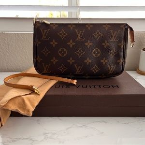 Louis Vuitton Pochette Accessoires